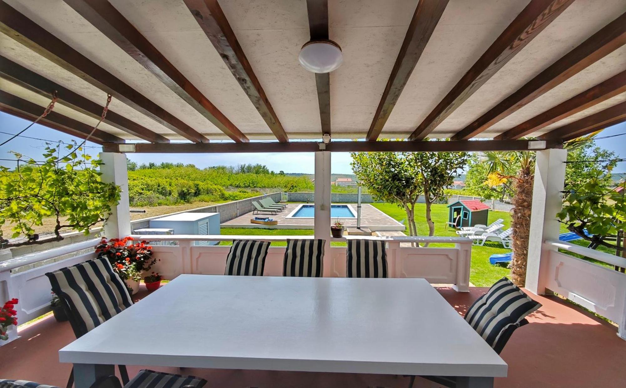 House Rose With Garden And Pool Villa Ljubač Dış mekan fotoğraf